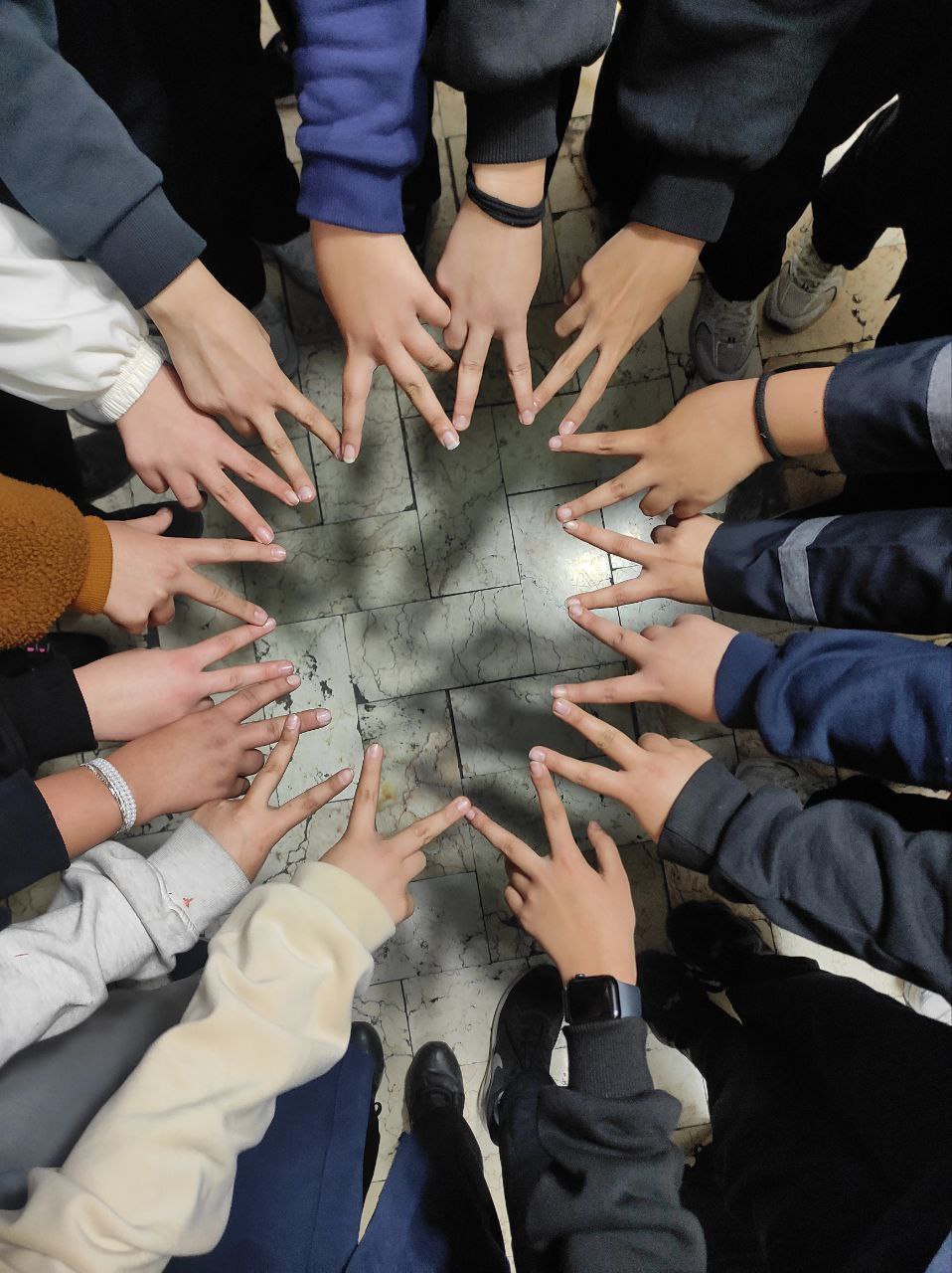 گزارش اردوی درون مدرسه ای پایه نهم